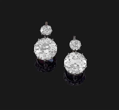 A pair of old-cut diamond earrings total weight c. 4.60 ct - Gioielli