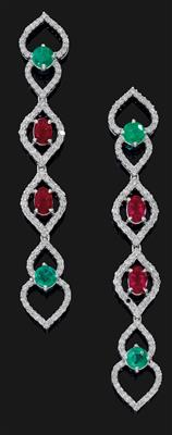 A pair of tourmaline and emerald ear pendants - Klenoty