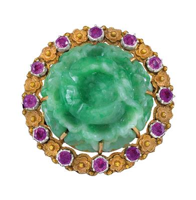 A jadeite brooch by Buccellati, from an old European aristocratic collection - Klenoty