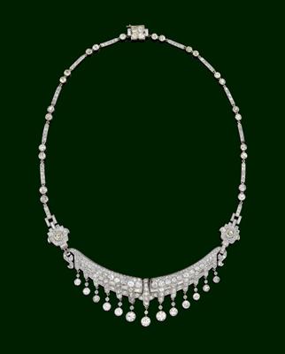 An old-cut diamond necklace, total weight c. 12 ct - Klenoty
