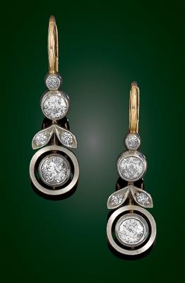 A pair of old-cut diamond earrings, total weight c. 0.80 ct - Gioielli