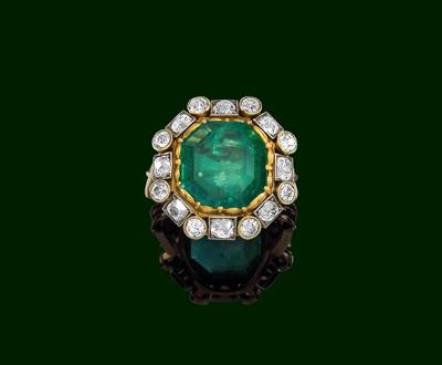 An old-cut diamond and emerald ring from an old European aristocratic collection - Jewellery