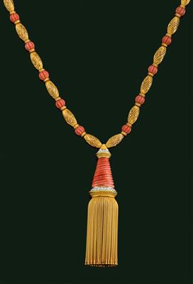 A brilliant and coral necklace - Jewellery