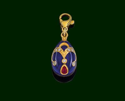 An egg pendant – Fabergé by Victor Mayer - Gioielli