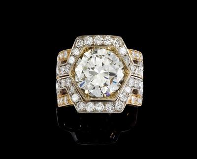 A brilliant ring total weight c. 6.60 ct - Klenoty