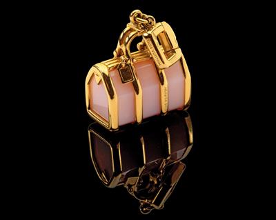 A “Keepall” pendant by Louis Vuitton - Klenoty