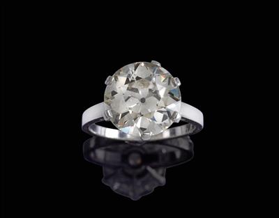 An old-cut diamond solitaire c. 5.05 ct - Klenoty