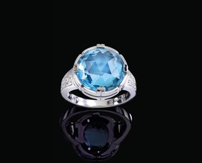 A ‘Parentesi’ ring by Bulgari - Jewellery