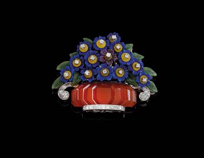 A diamond and gemstone brooch bouquet of flowers - Jewellery