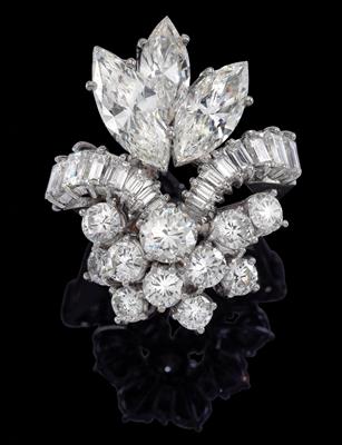 A diamond ring total weight c. 7.65 ct - Jewellery