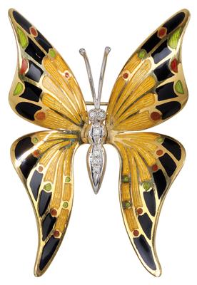 An octagonal diamond butterfly brooch - Gioielli