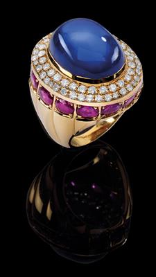 A sapphire ring by Moroni, c. 30 ct - Gioielli