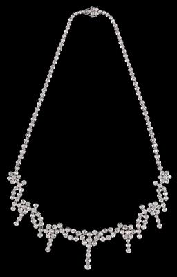 A brilliant necklace, total weight c. 16 ct - Jewellery