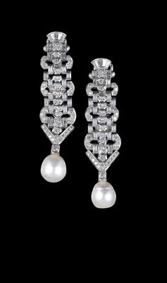 A pair of diamond and cultured pearl ear clips - Klenoty