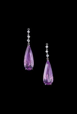 A pair of kunzite ear pendants total weight c. 50 ct - Jewellery