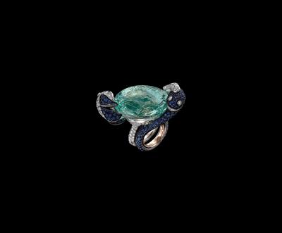 An Aquamarine and Brilliant Fish Ring - Gioielli