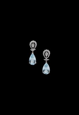 A Pair of Diamond and Aquamarine Ear Pendants - Jewellery