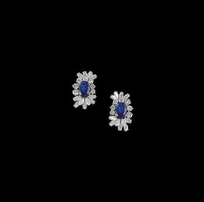 A Pair of Diamond and Sapphire Ear Clips - Klenoty