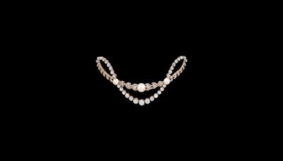 An Oriental Pearl and Old-Cut Diamond Hair Clip - Gioielli