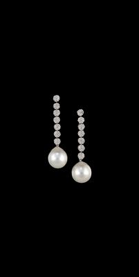 A Pair of South Sea Cultured Pearl and Brilliant Pendant Ear Studs - Jewellery