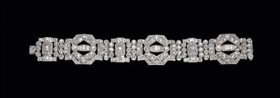 A Diamond Bracelet, Total Weight c. 30 ct - Jewellery