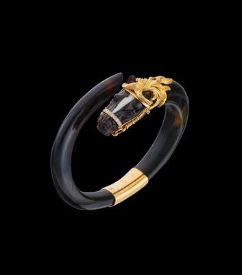 A Tortoiseshell Horse Bangle - Jewellery