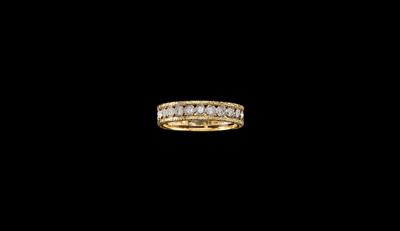 A Brilliant Ring by Buccellati - Jewellery