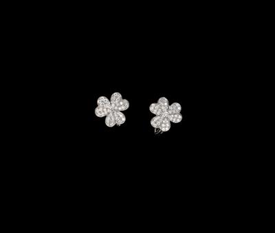 A Pair of Brilliant Frivole Ear Clips by Van Cleef & Arpels - Klenoty