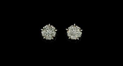 A Pair of Old-Cut Diamond Flower Ear Clips, Total Weight c. 5 ct - Gioielli