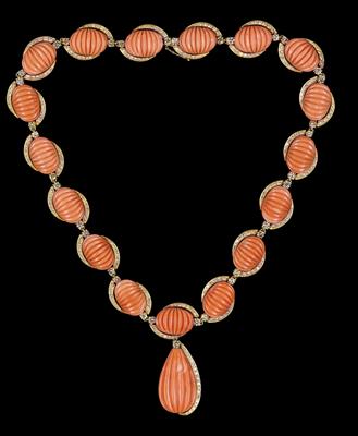 A Brilliant and Coral Necklace - Klenoty