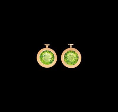 A Pair of Peridot Pendant Elements, Total Weight c. 7 ct - Jewellery