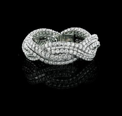 A Boucheron Diamond Bracelet, Total Weight. 55 ct - Klenoty