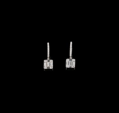 A Pair of Diamond Ear Pendants, Total Weight c. 0.95 ct - Gioielli