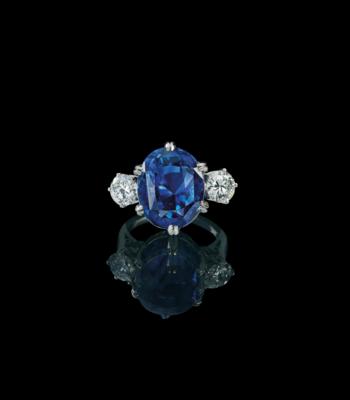 A brilliant ring with untreated sapphire c. 14 ct - Jewels