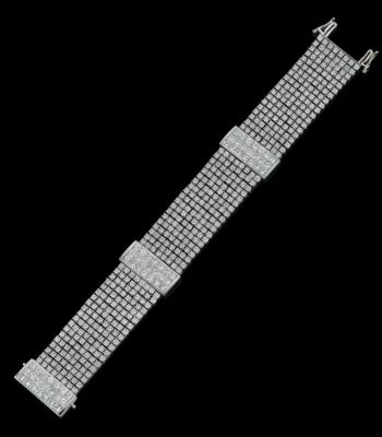 A diamond bracelet, total weight c. 30.75 ct - Jewels