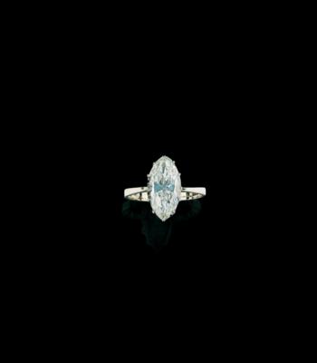 A diamond solitaire ring c. 3 ct - Šperky