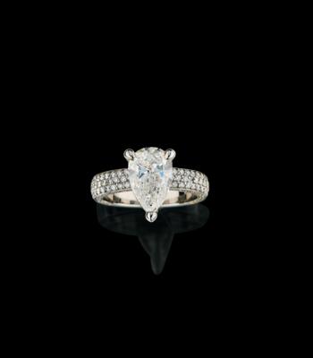 A diamond ring total weight c. 4.20 ct - Šperky