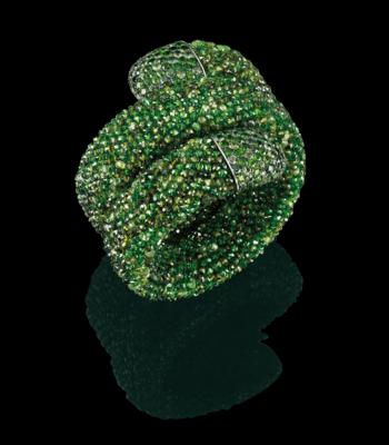 A coloured and gemstone cuff bracelet by Hemmerle - Šperky