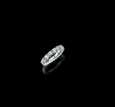 A brilliant ring by Wempe, total weight c. 2.60 ct - Šperky
