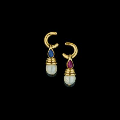 A pair of coloured stone and cultured pearls ear clips by Bulgari - Exkluzivní šperky