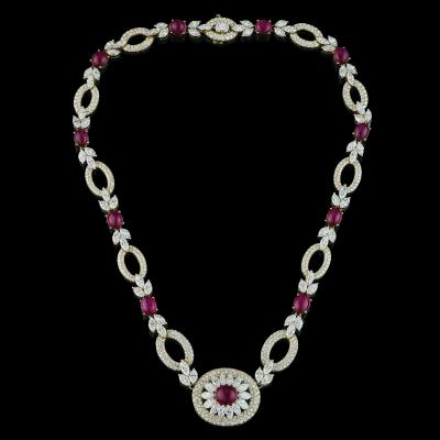 A diamond and ruby necklace - Exkluzivní šperky