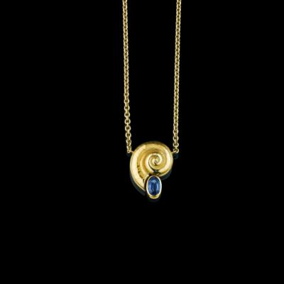 A snail necklace by Fochtmann - Exkluzivní šperky