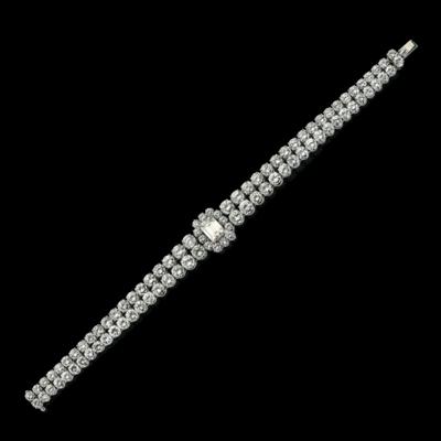 A Diamond Bracelet, Total Weight c. 21 ct - Exkluzivní šperky