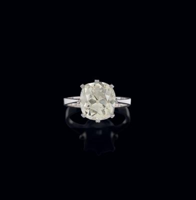 An old-cut diamond solitaire ring 5.24 ct - Gioielli scelti