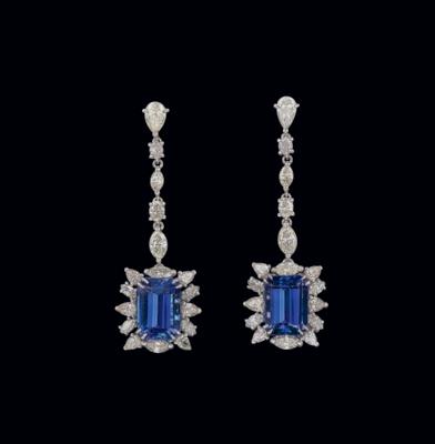 A pair of diamond and tanzanite ear pendants - Exquisite Jewels