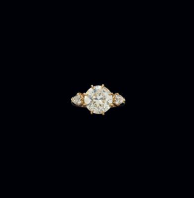 A diamond ring, total weight c. 5.10 ct - Exkluzivní šperky