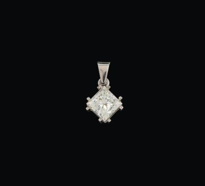 A diamond solitaire pendant 1.72 ct - Exquisite Jewels
