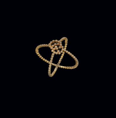 A ‘GG Running’ ring by Gucci - Exkluzivní šperky