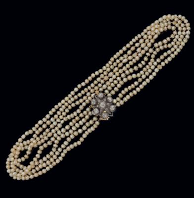 Perlen Diamantcollier zus. ca. 2,50 ct - Juwelen