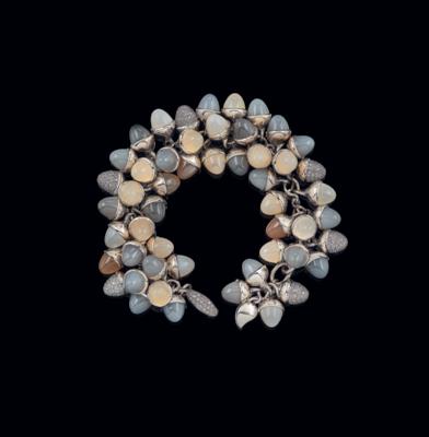 A Mikado Flamenco brilliant and moonstone bracelet, by Tamara Comolli - Exquisite Jewels